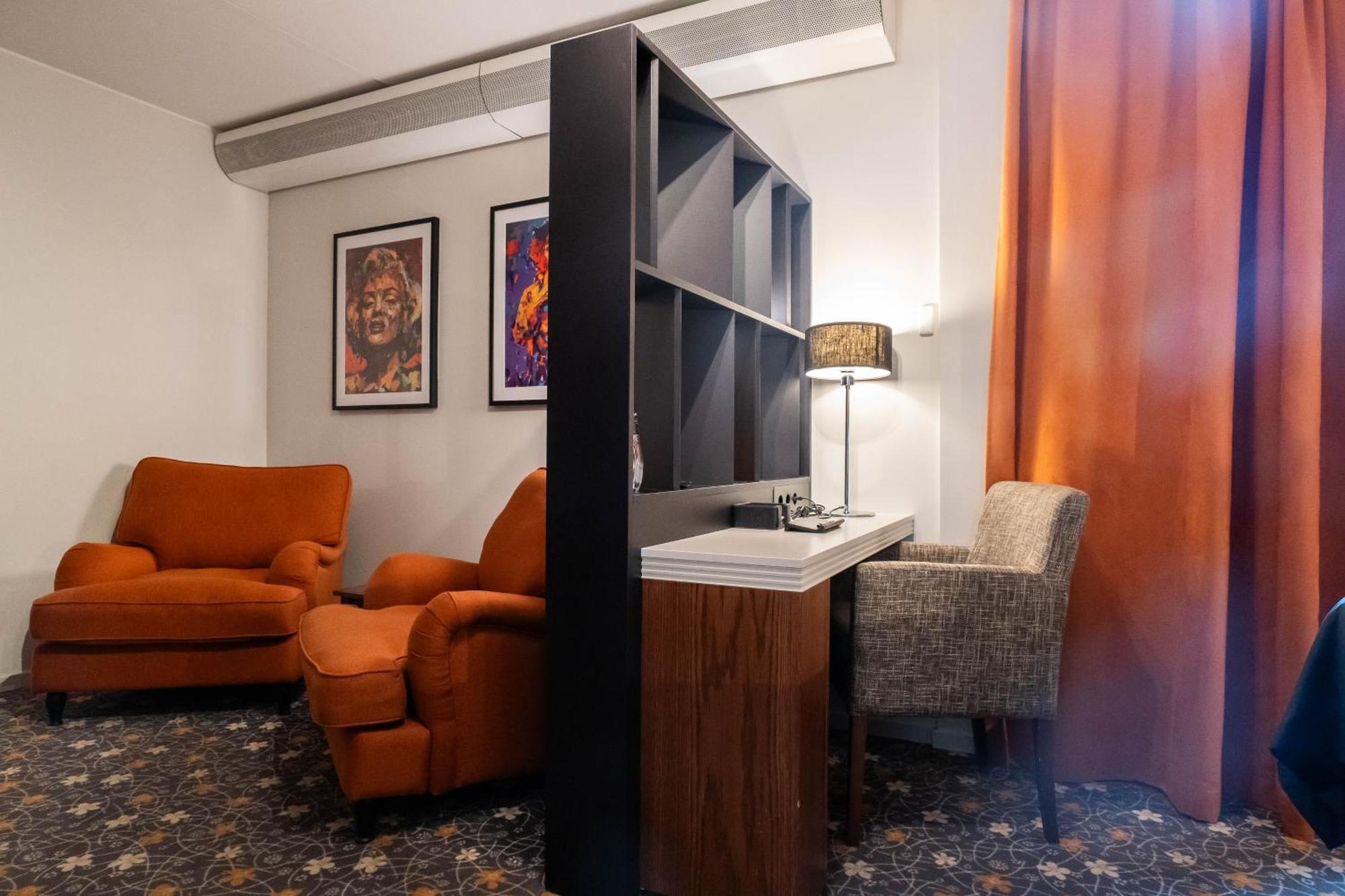 Hotell Profilhotels Opera 4*